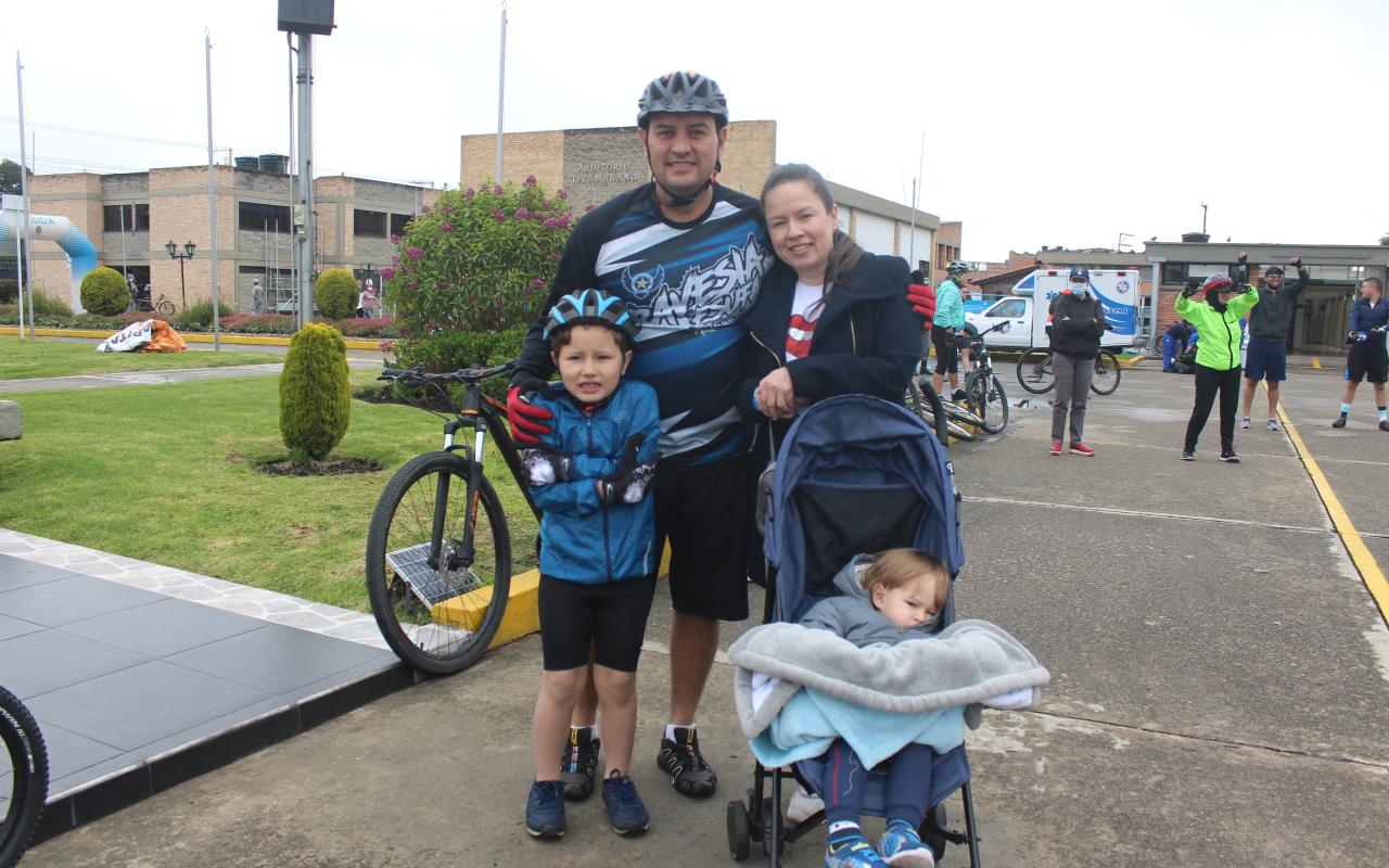 Amantes del ciclomontañismo se dieron cita en la segunda versión de la Travesía MTB “Ruta de la Sabana” realizada por la ESUFA