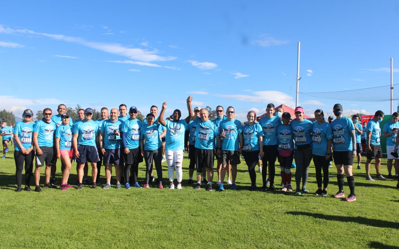 Así se vivió la carrera de los 102 años de su Fuerza Aérea en la Sabana de Occidente