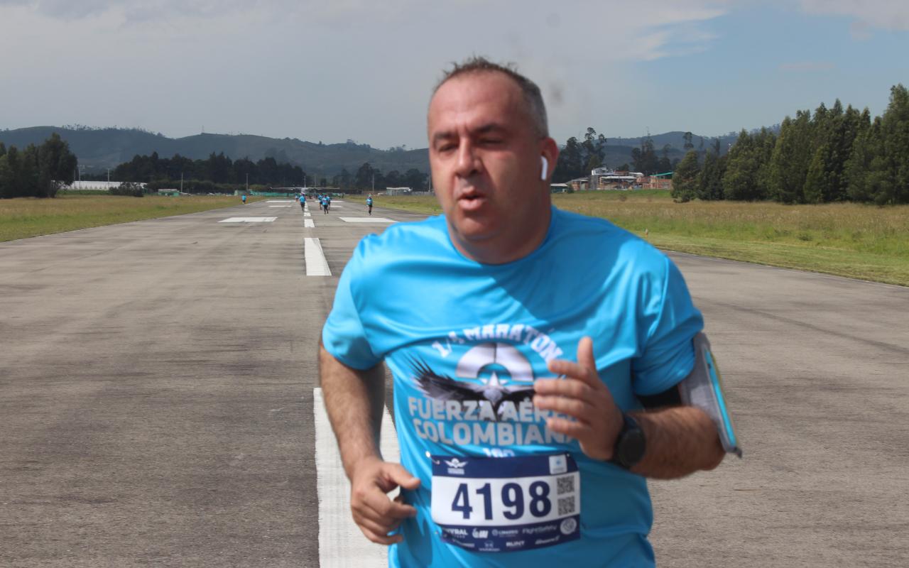 Así se vivió la carrera de los 102 años de su Fuerza Aérea en la Sabana de Occidente