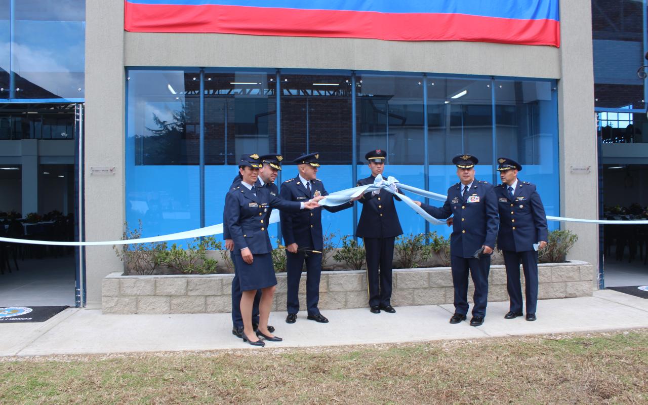 El Alma Mater de la Suboficialidad FAC inaugura el nuevo comedor de Alumnos