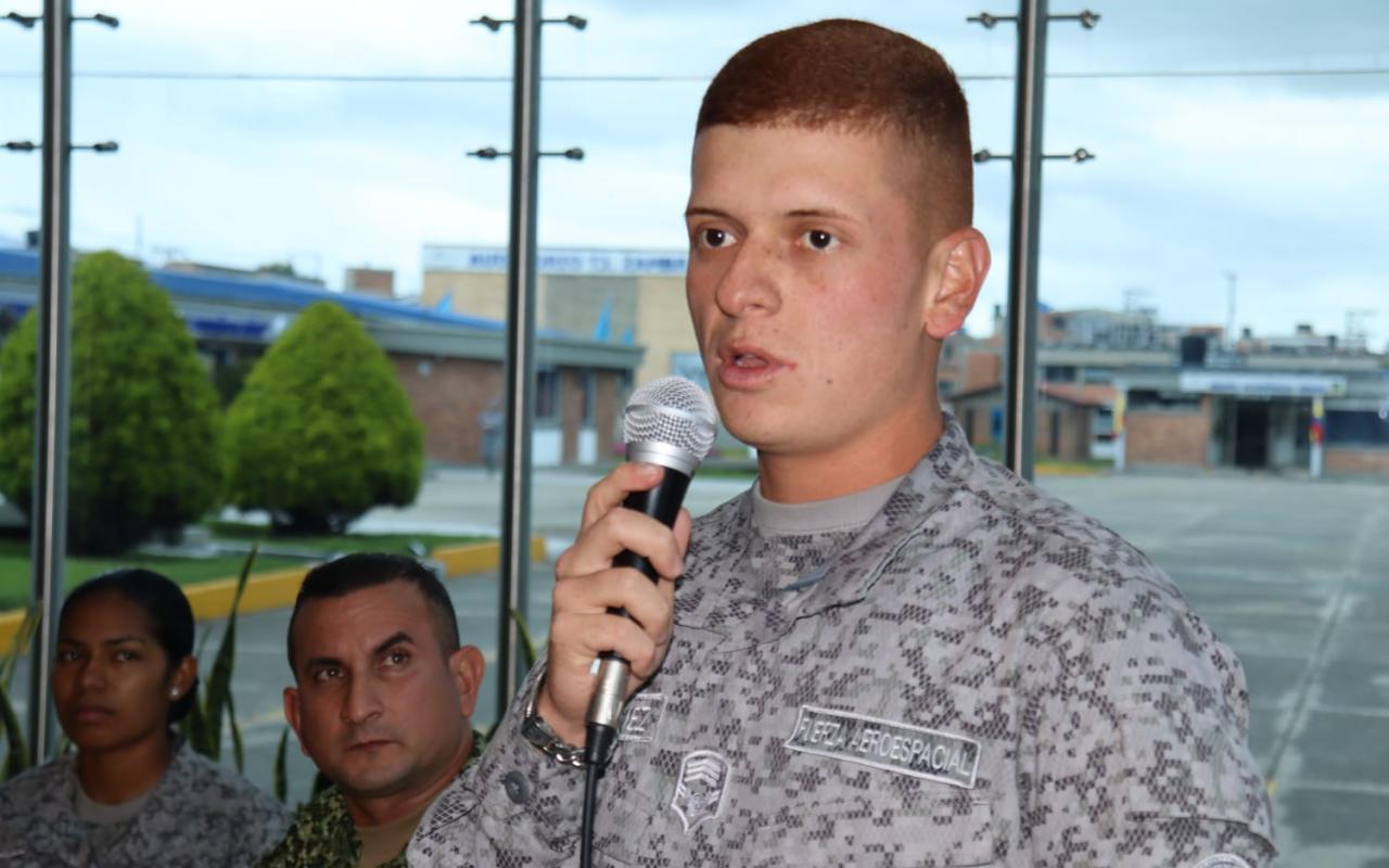 Suboficiales fortalecieron su liderazgo y conocimientos durante visita geoestratégica a la ESUFA