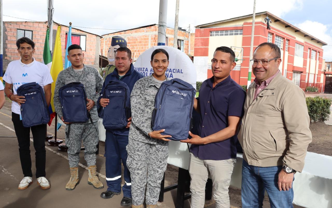 Institución educativa de El Rosal, Cundinamarca, es beneficiada con Plan Corazón Amigo