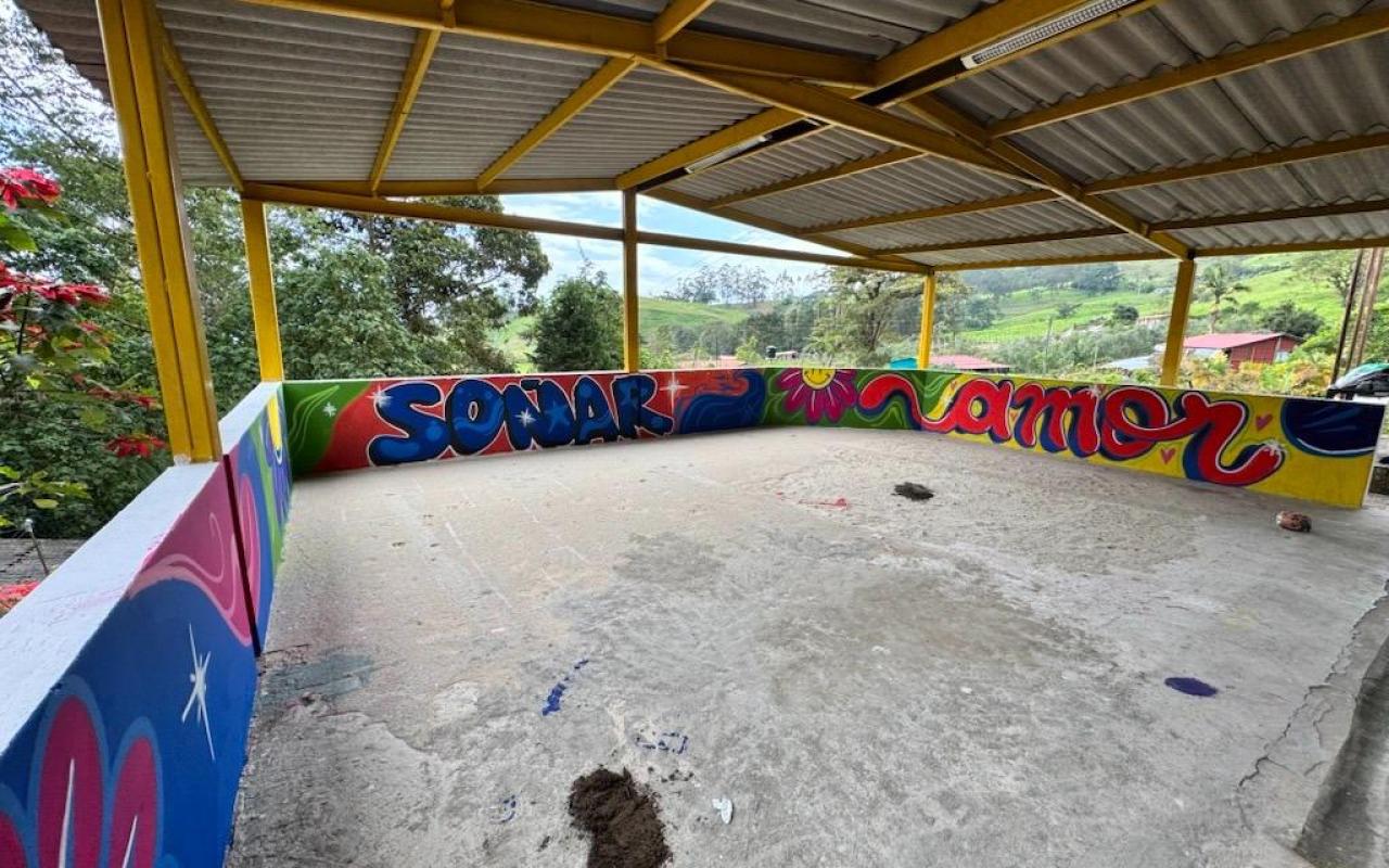 Alianzas solidarias embellecen Escuela Rural en Bojacá con el Plan Corazón Amigo