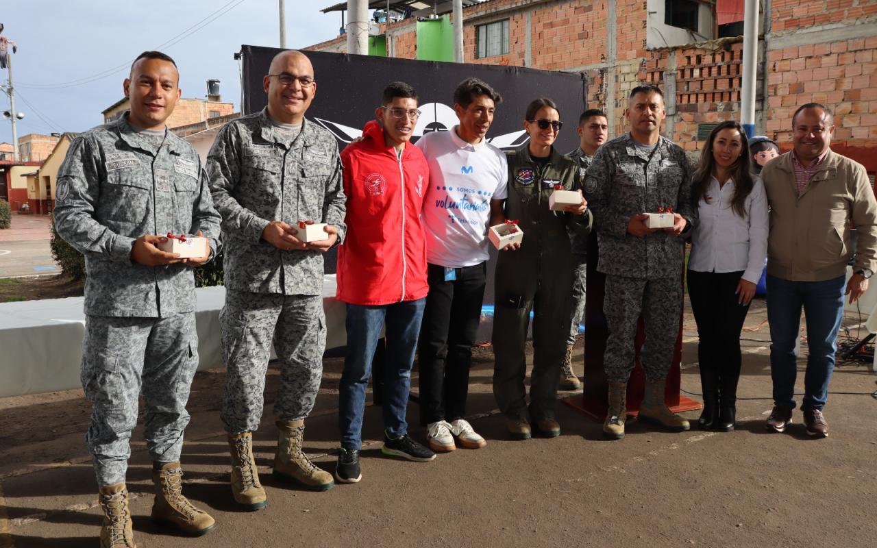 Institución educativa de El Rosal, Cundinamarca, es beneficiada con Plan Corazón Amigo