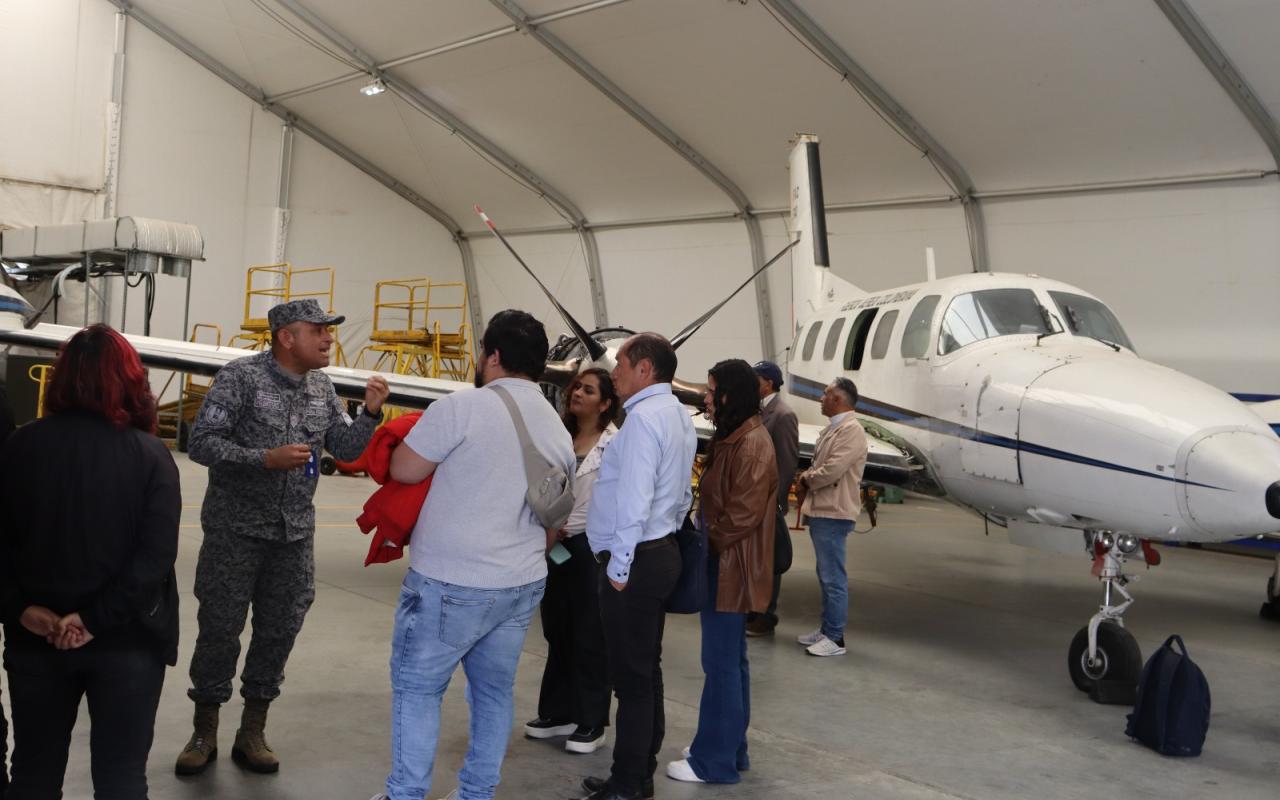 Periodistas de la Sabana de Occidente, conmemoraron su día con la Fuerza Aeroespacial