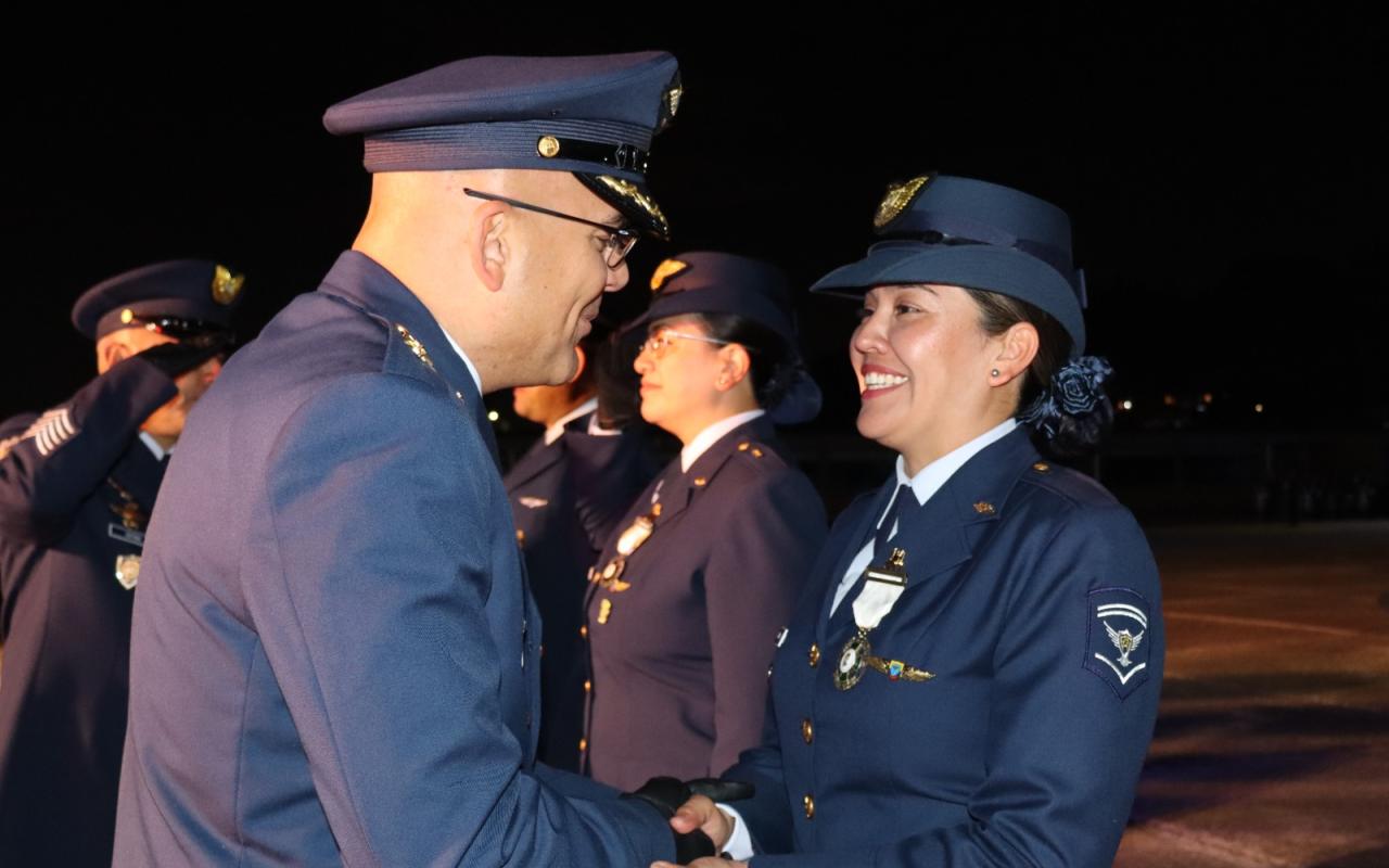 98 nuevos Suboficiales inician su camino en la Fuerza Aeroespacial Colombiana 