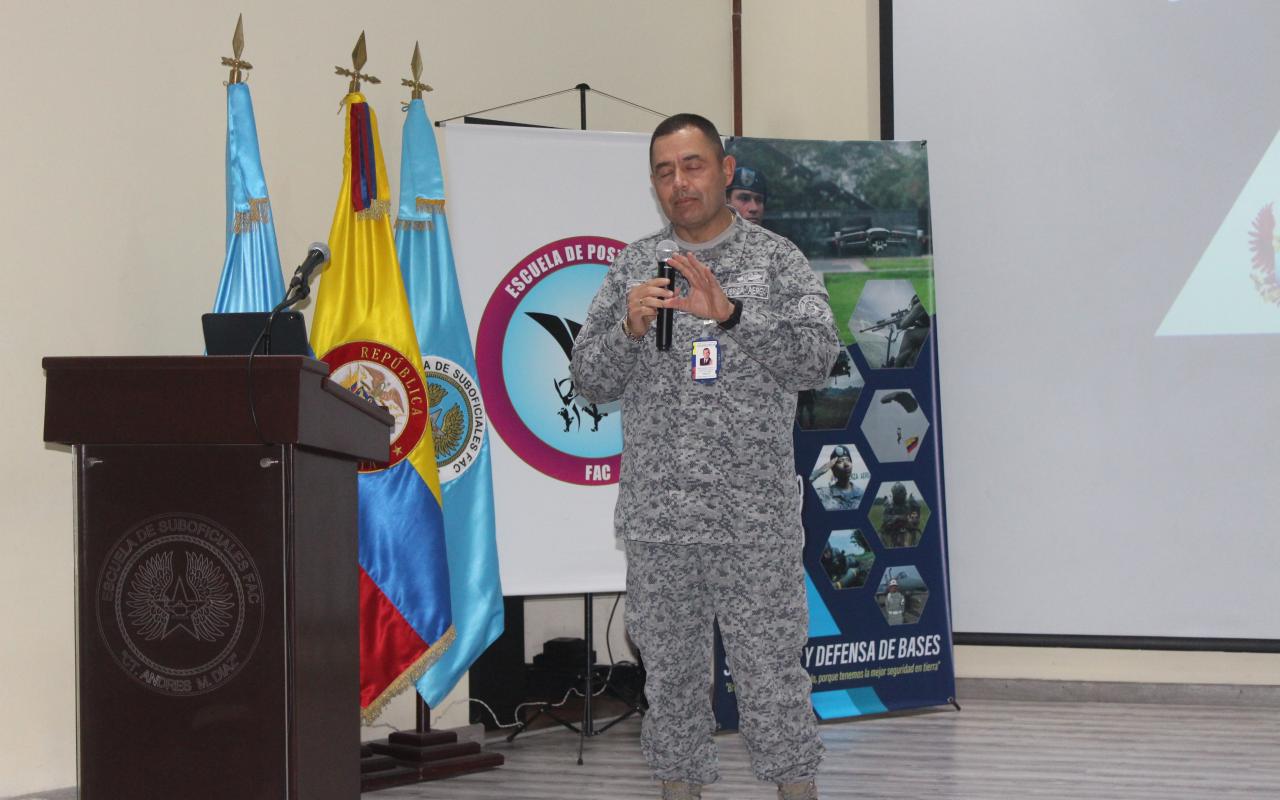 Seminario taller "Prospectiva Rumbo al Centenario de Seguridad y Defensa de Bases"