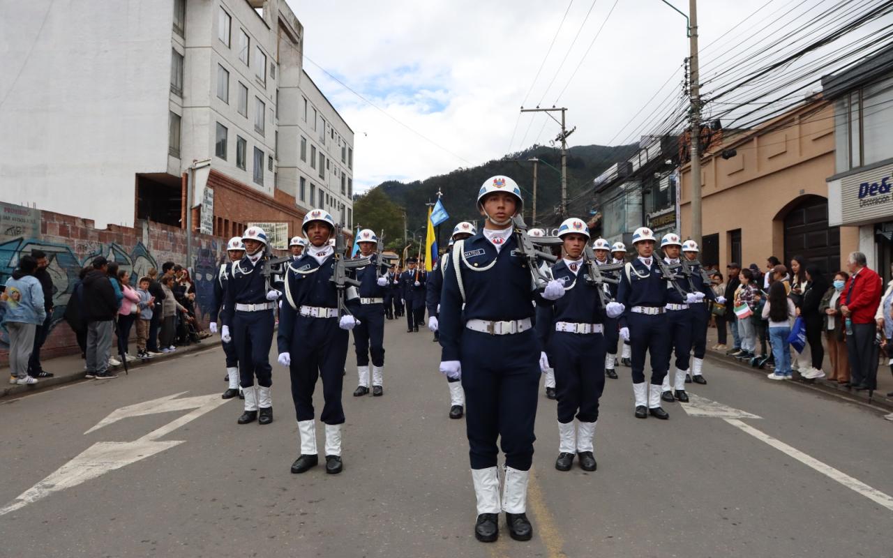 Fuerza Aeroespacial Colombiana conmemoró 209 años de los Mártires de Zipaquirá