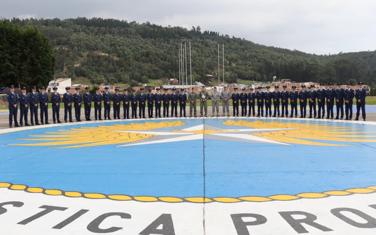 Futuros Suboficiales se destacan en competencia deportiva interinstitucional