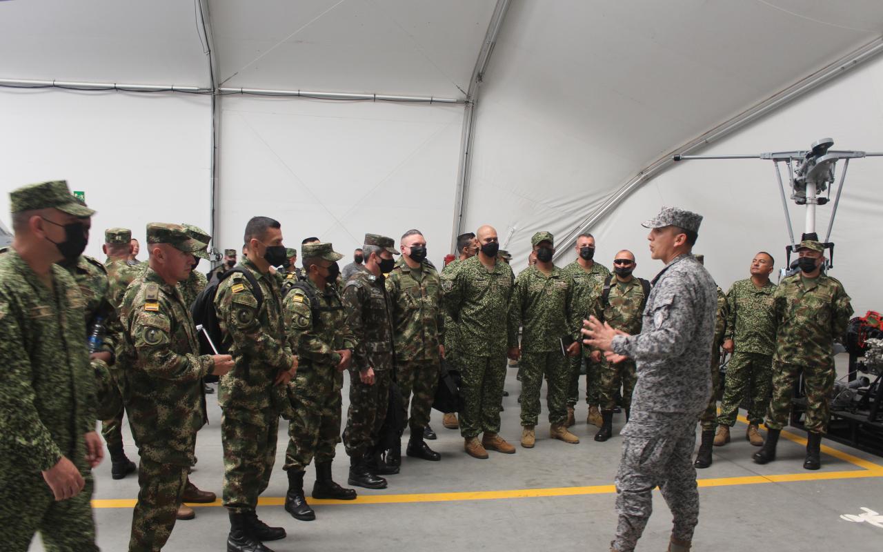 Visita geoestratégica del programa integral de Suboficiales de Alta Jerarquía a la Escuela de Suboficiales “CT Andrés M Díaz”