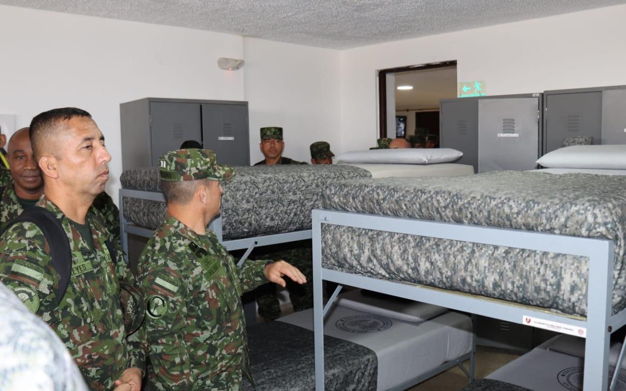 Suboficiales fortalecieron su liderazgo y conocimientos durante visita geoestratégica a la ESUFA