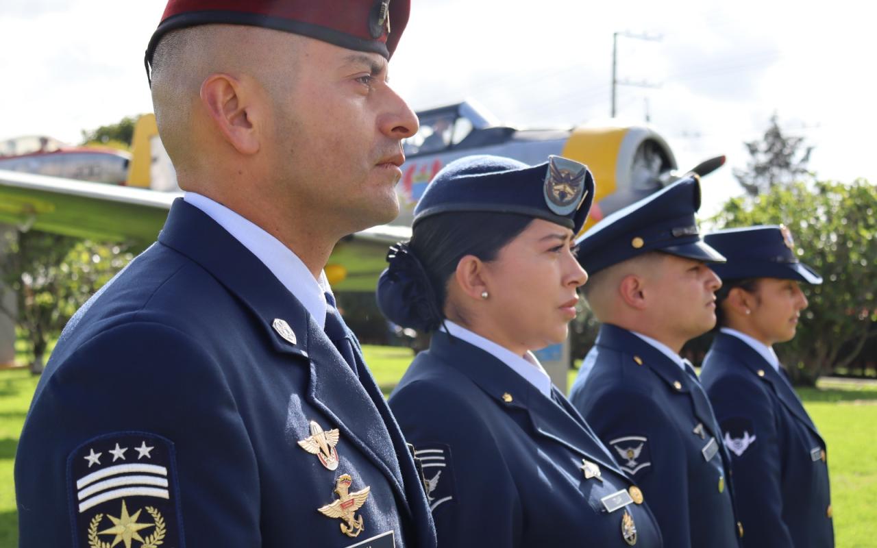 Construye tu proyecto de vida en la Fuerza Aeroespacial Colombiana