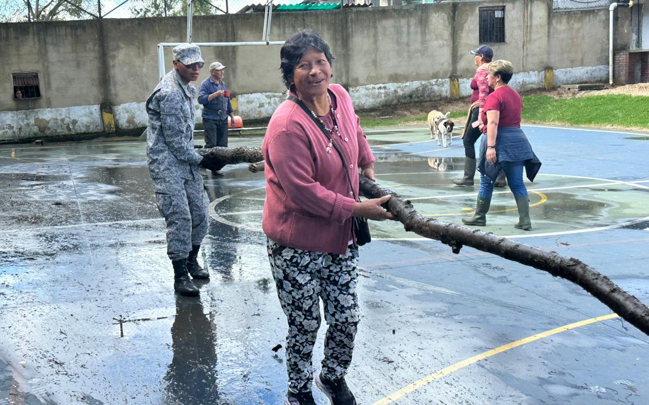 Institución Educativa de la vereda Las Mercedes es beneficiada con Plan Corazón Amigo Institución Educativa de la vereda Las Mercedes es beneficiada con Plan Corazón Amigo
