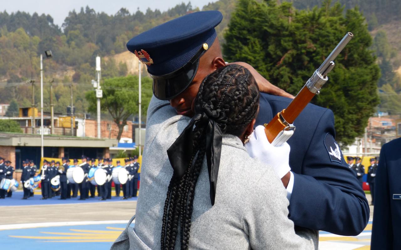 Para servir a la patria, alumnos de la Fuerza Aérea Colombiana gritaron a voz fuerte ¡Sí Juro!