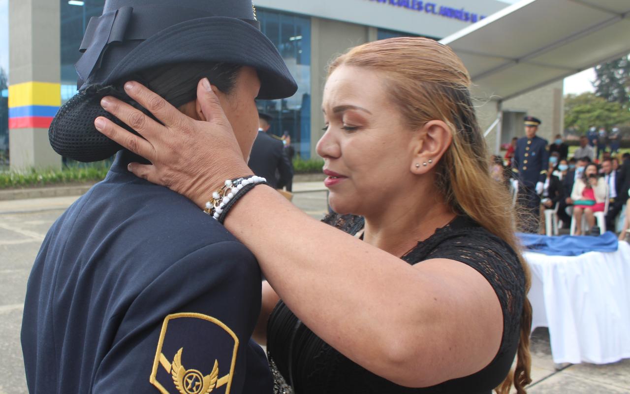 Con el unísono ¡Sí juro! los Alumnos de la Escuela “CT. Andrés M. Díaz” sellaron su compromiso con Colombia