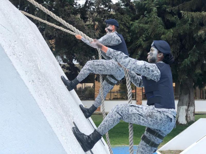 Alumnos de ESUFA culminan Curso de Seguridad y Defensa de Bases 