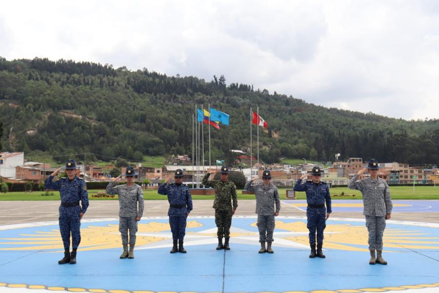 Miembros de las Fuerzas Militares y del INPEC se formaron como Drill Instructors en la ESUFA