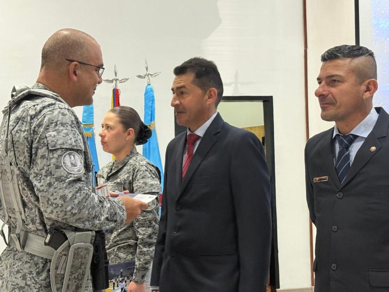 Homenaje a los reservistas de primera clase por su legado y servicio a Colombia