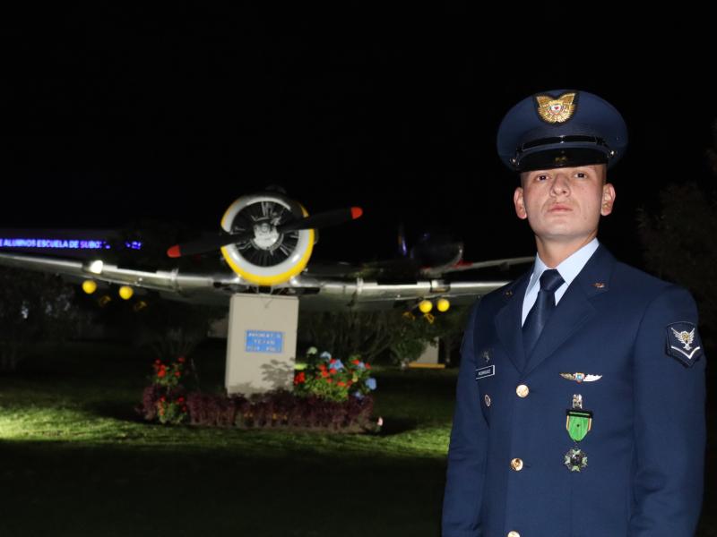 98 nuevos Suboficiales inician su camino en la Fuerza Aeroespacial Colombiana 