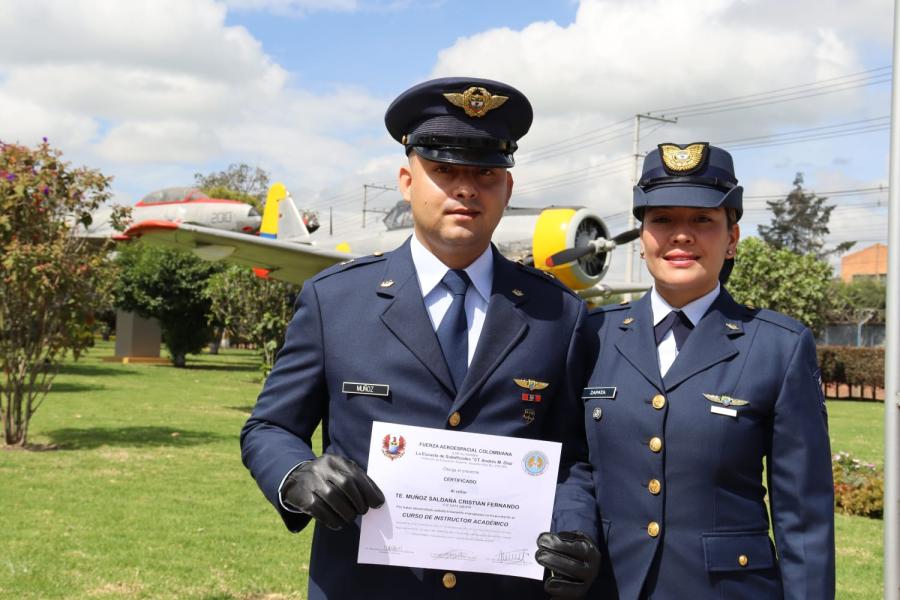 Oficiales y Suboficiales recibieron la certificación como instructores académicos