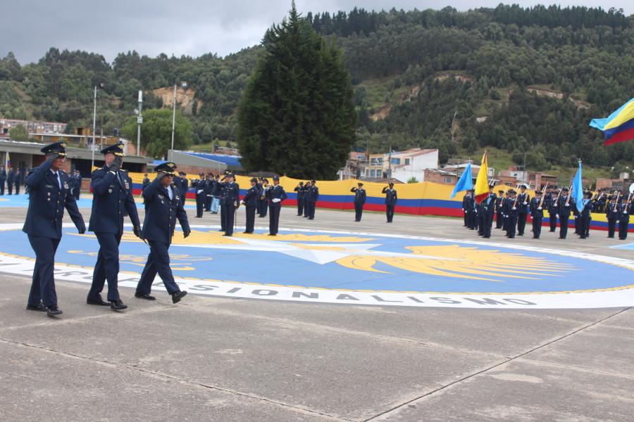 En Ceremonia Militar fue reconocido el nuevo Director de la Escuela de Suboficiales de la Fuerza Aérea Colombiana