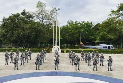 Alumnos de ESUFA realizan Curso de Seguridad y Defensa de Bases