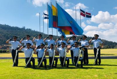 Jóvenes Técnicos y Tecnólogos podrán hacer parte de la Fuerza Aérea Colombiana 