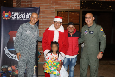 Fuerza Aeroespacial Colombiana adelantó la campaña navideña “Operación Gratitud” en Madrid, Cundinamarca