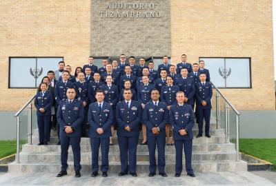 Personal militar culminan con éxito el curso de Instructor Académico