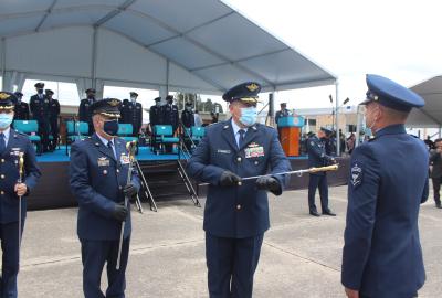 Ceremonia de ascenso de un personal Suboficiales de su Fuerza Aérea